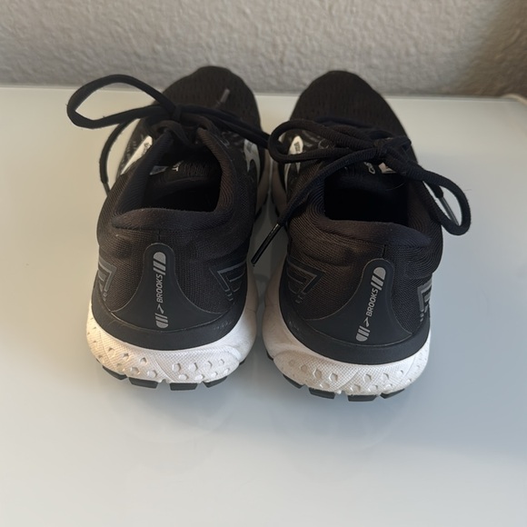 BROOKS Ghost 16 Running Shoes Size 8 - Picture 3 of 7